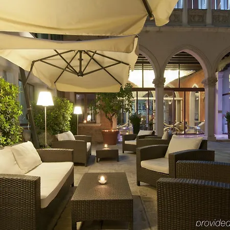 Sina Centurion Palace 5* Venice
