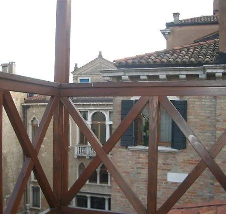 Salmaso Apartments *