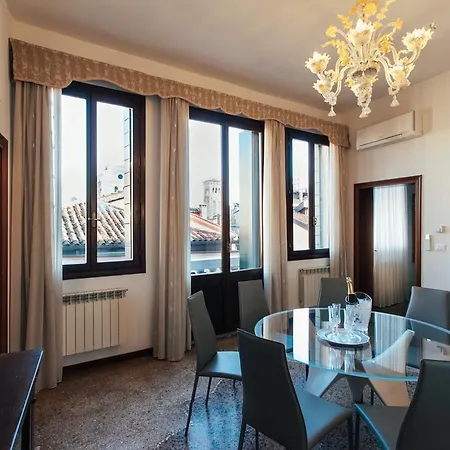 Residenza Dei Dogi Apartment *