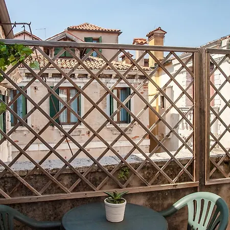 Quaggio Ca' Grimani Guest house 2*