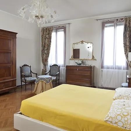 Corte Stupenda * Venise