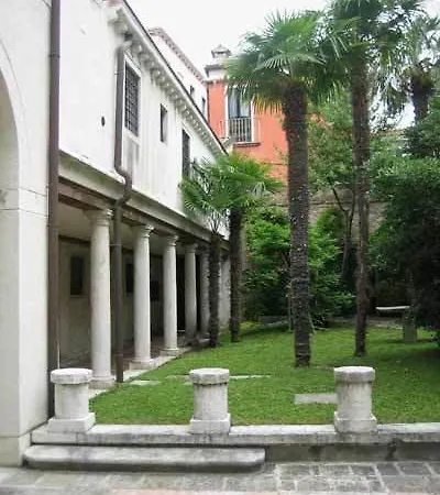 Palazzo Celsi Apartment
