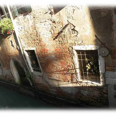 Apartment Old Monastery Venice