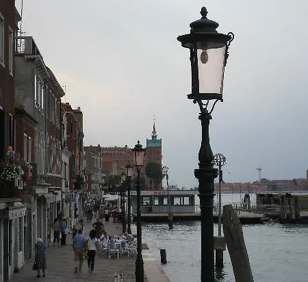 Apartment In Molino Stucky Venice