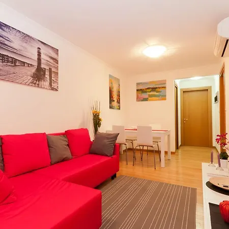Ve-nice Sm2019 Apartment *