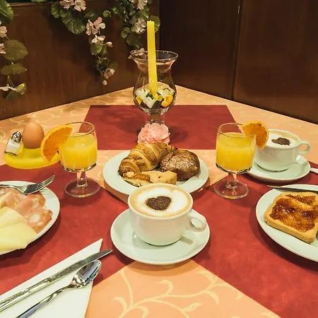 罗马酒店 酒店 3*