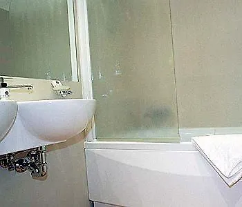 Acca Hotel 3*