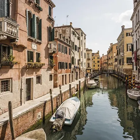 Apartment Myplace Ca D'oro Family Venice