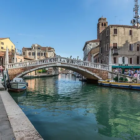 Apartment Palazzina Canal