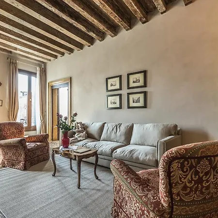 Apartment Palazzina Canal