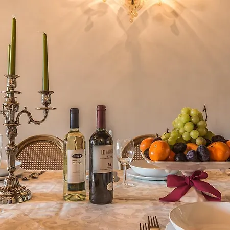 Apartment Palazzina Canal Venice