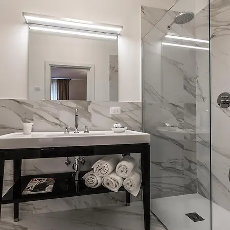 Palazzina Canal Apartment Venice