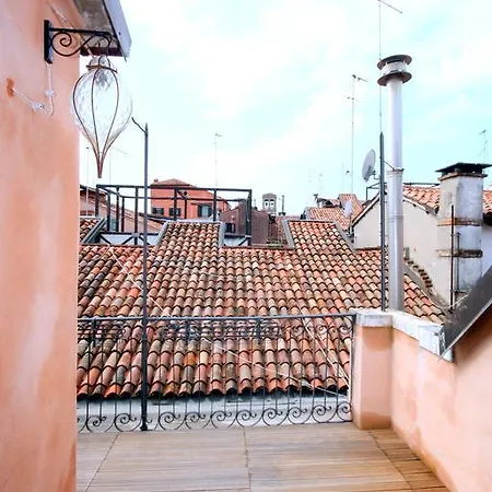Terrazza Rialto * Venice