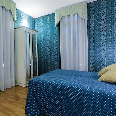 Residenza Nobile - Locazione Turistica 2*