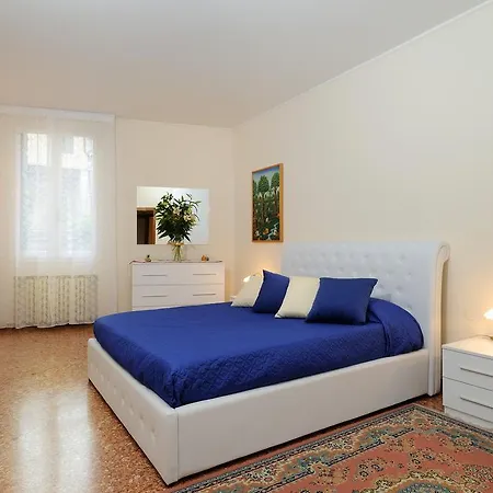 Santa Maria Nova Bed & Breakfast Frühstückspension