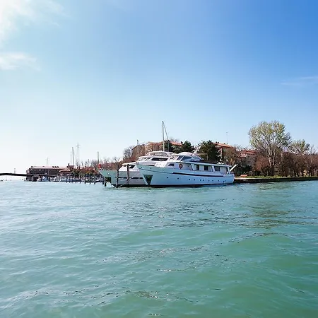 Deluxe Lagoon View Venice