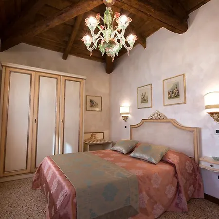 Ca Manzoni With Terrace Apartment *