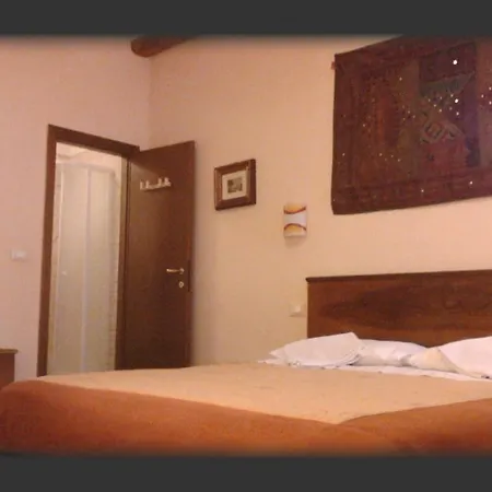 Apartment Ca Tron Next To Rialto Bridge *