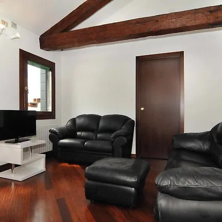 Apartment Ca' Lodovica *