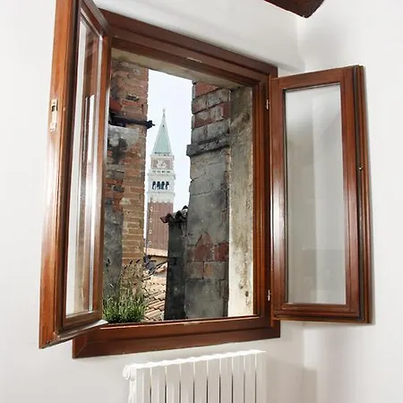 Apartment Ca' Lodovica Venice