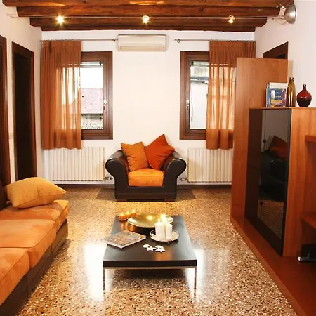 Apartment Ca' Lodovica *