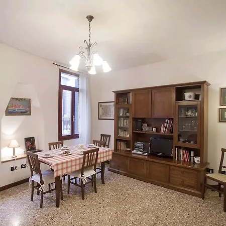Apartment Locappart San Polo