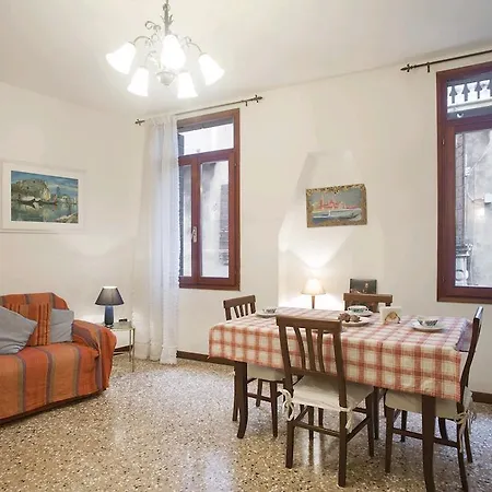 Apartment Locappart San Polo