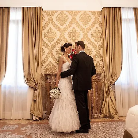 Hotel Ai Reali - Small Luxury Of The World Veneza