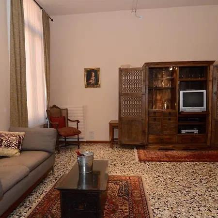 Apartment Calle Dei Botteri
