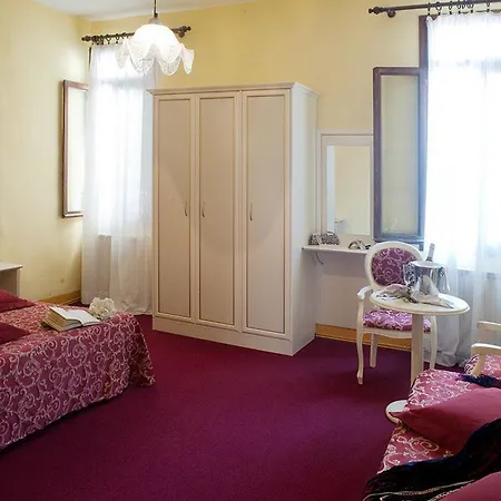 Hotel Ih Salute Palace (adults Only)