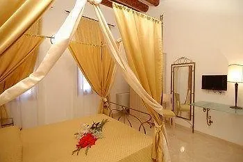 Vite Dorata Venice