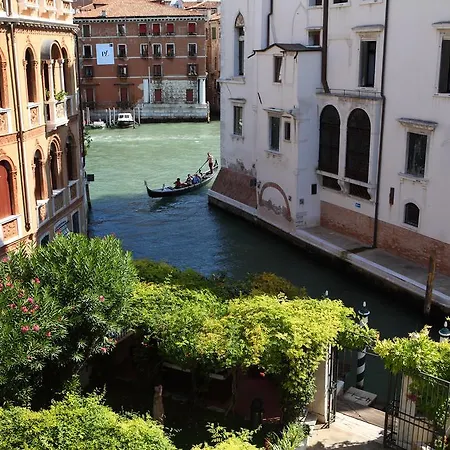Hotel Accademia - Maravege