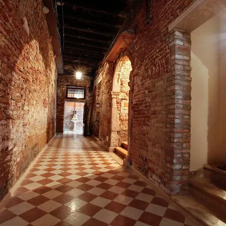 Ca' Cortigiane Venise