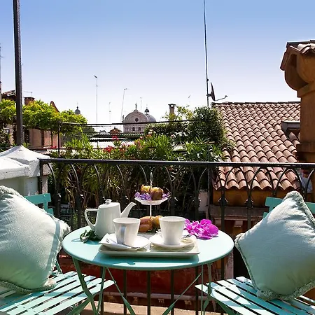 Oda ve Kahvaltı Aquamare, Boutique Venedik