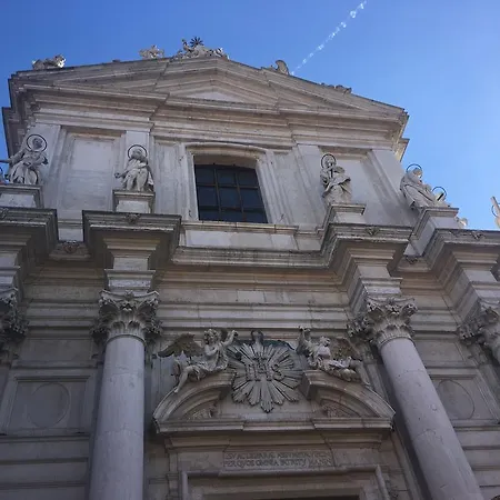 Stella Venice