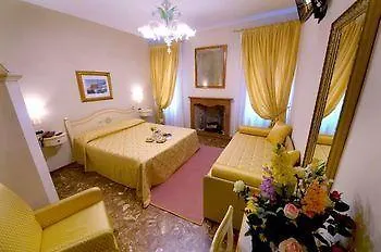 Hotel Mercurio 3*