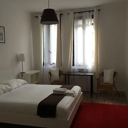 Venetian Experience 2*
