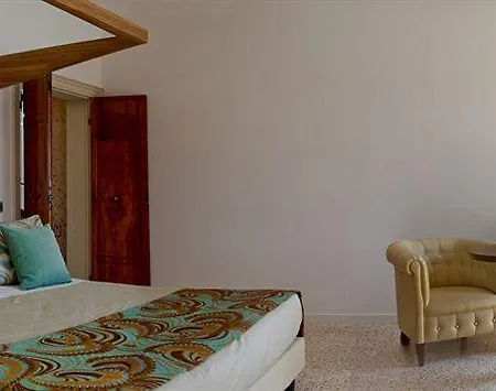 De La Spada Hotell
