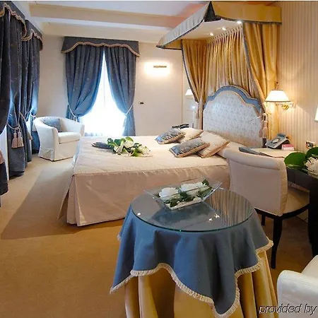 A La Commedia Hotel 4*