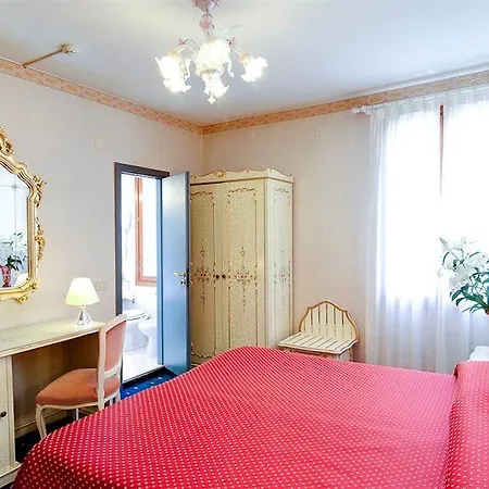 Diana Hotel Venice
