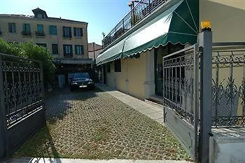 Panorama Hotel 4*