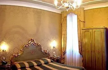 Ovidius Hotel