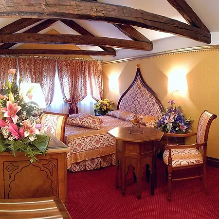 Ai Mori D'oriente Hotel