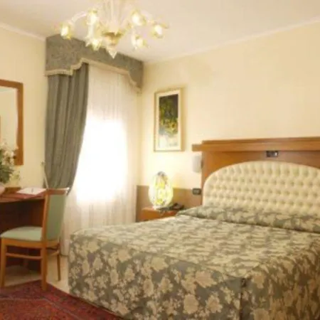 Hotel Il Moro Di 2*