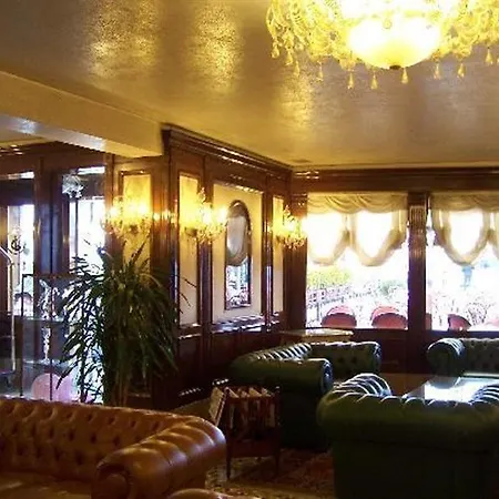 Hotel Savoia & Jolanda