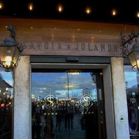 Savoia & Jolanda