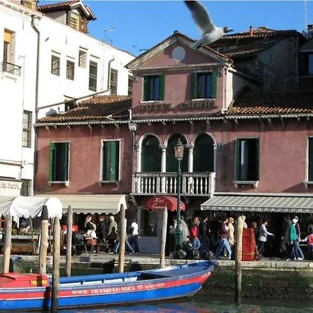 Hotel Canal & Walter Venice