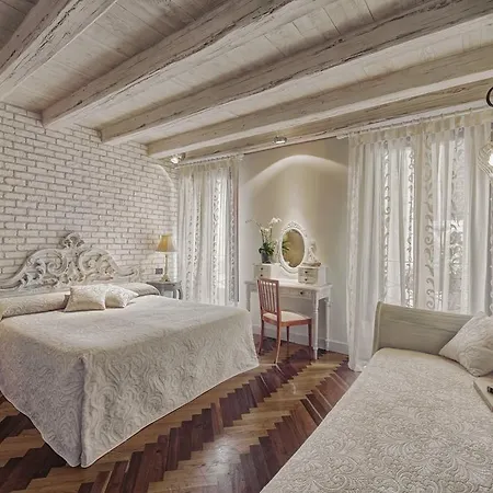 Bed & Breakfast Bloom Settimo Cielo