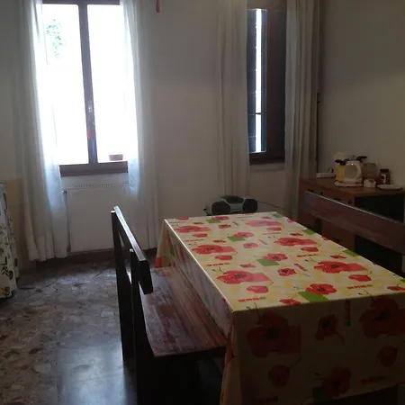 Ca Del Pozzo Gasthof 3*