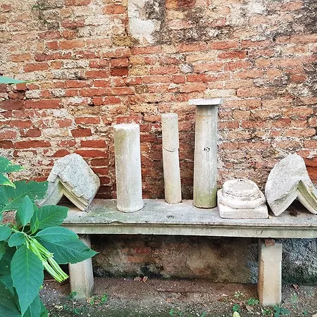 Garden Ca' Rezzonico Venice